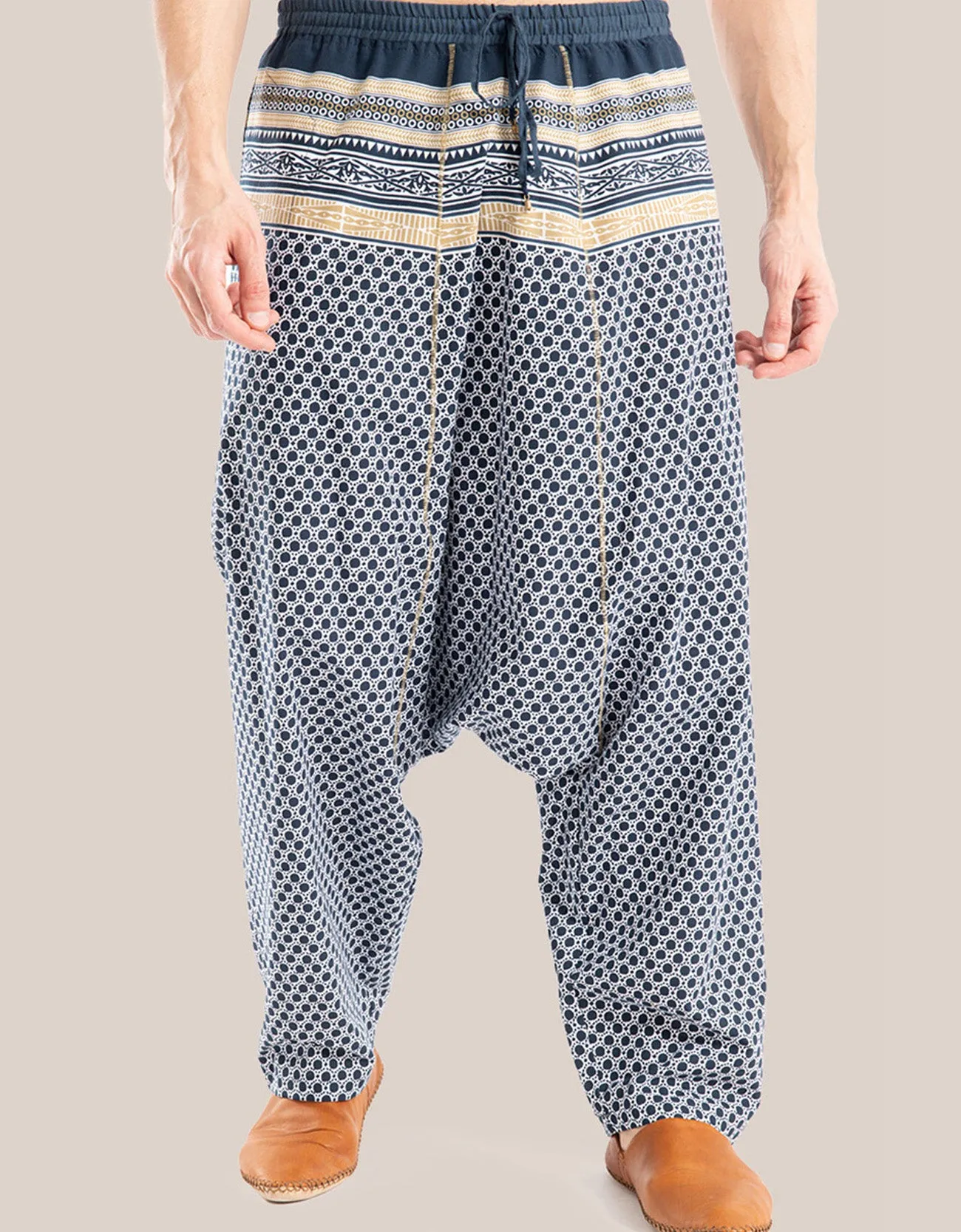 printed harem pants with elastic waistline