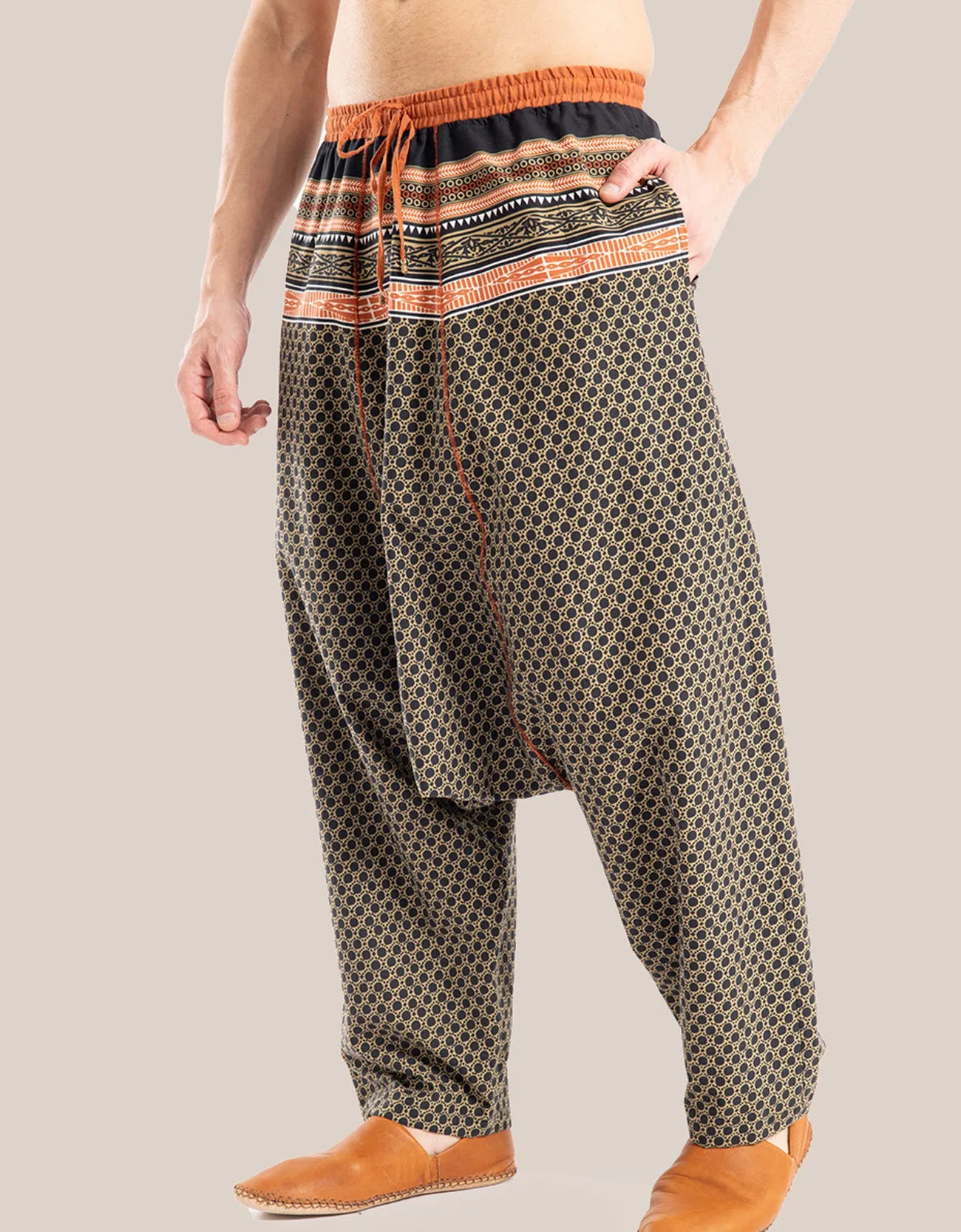 printed harem pants with elastic waistline