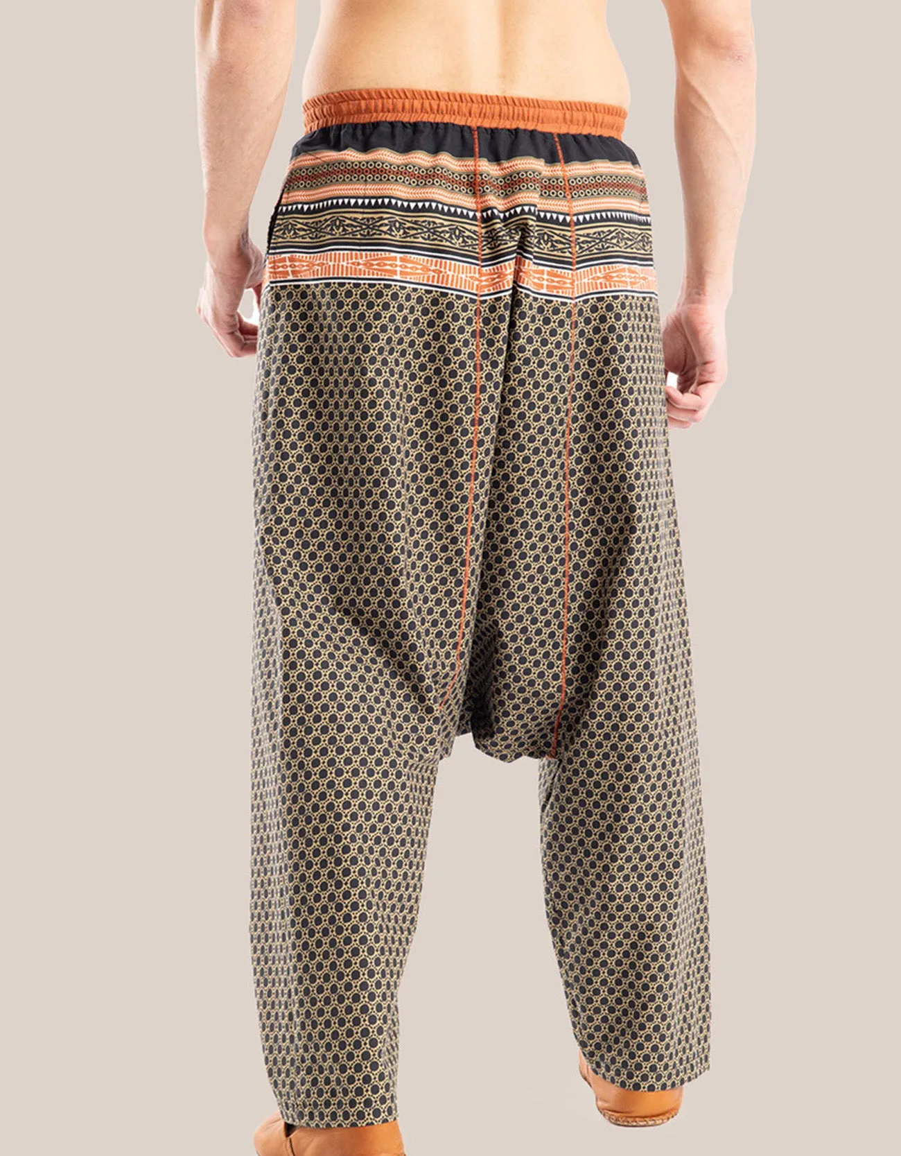 printed harem pants with elastic waistline