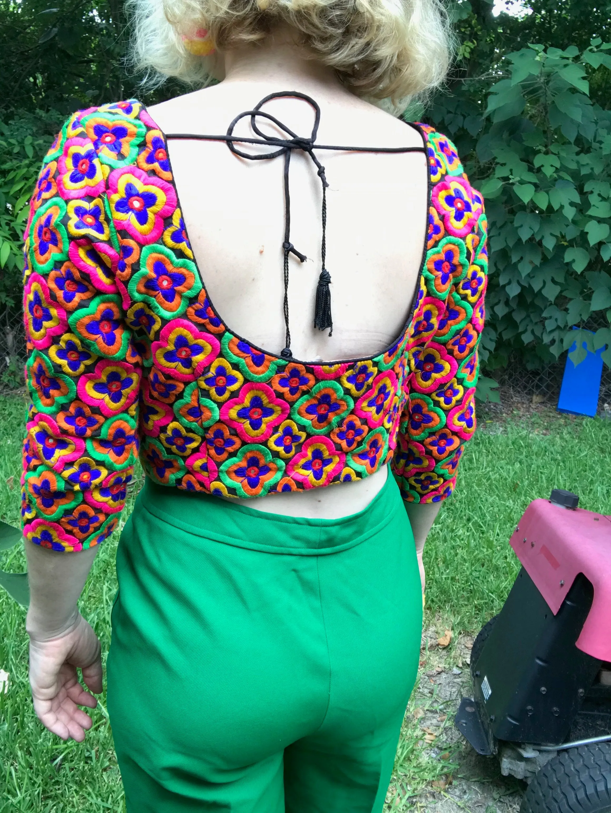 Vintage 70s | Rainbow Psychedelic Embroidered Ethnic Boho Hippie Crop Top | S